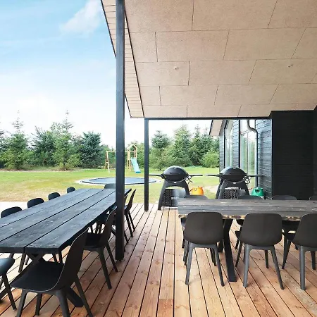 20 Person In Hojslev-by Traum * Højslev